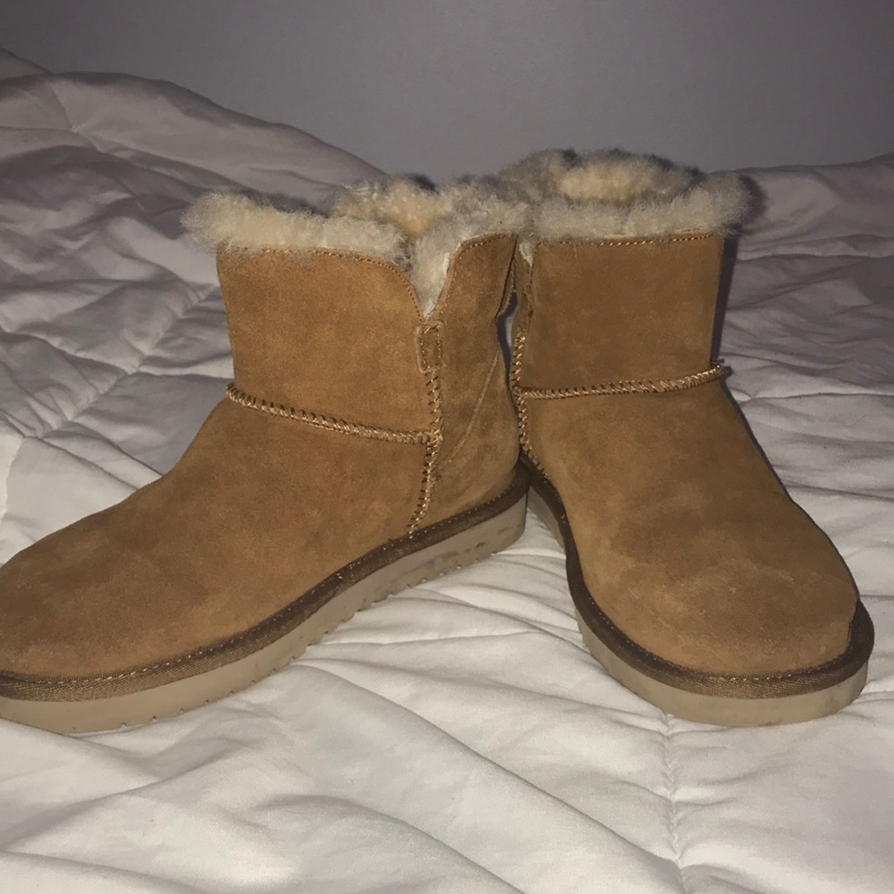 short koolaburra boots by ugg